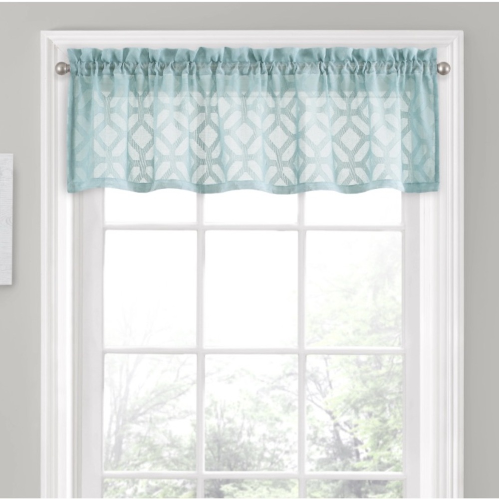 Aqua Valance - Picture 2 of 2